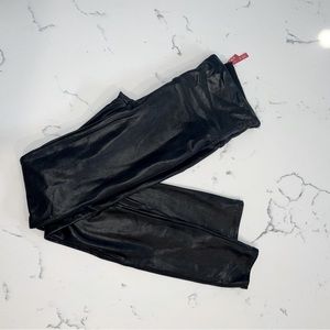 Spank faux leather legging in size small